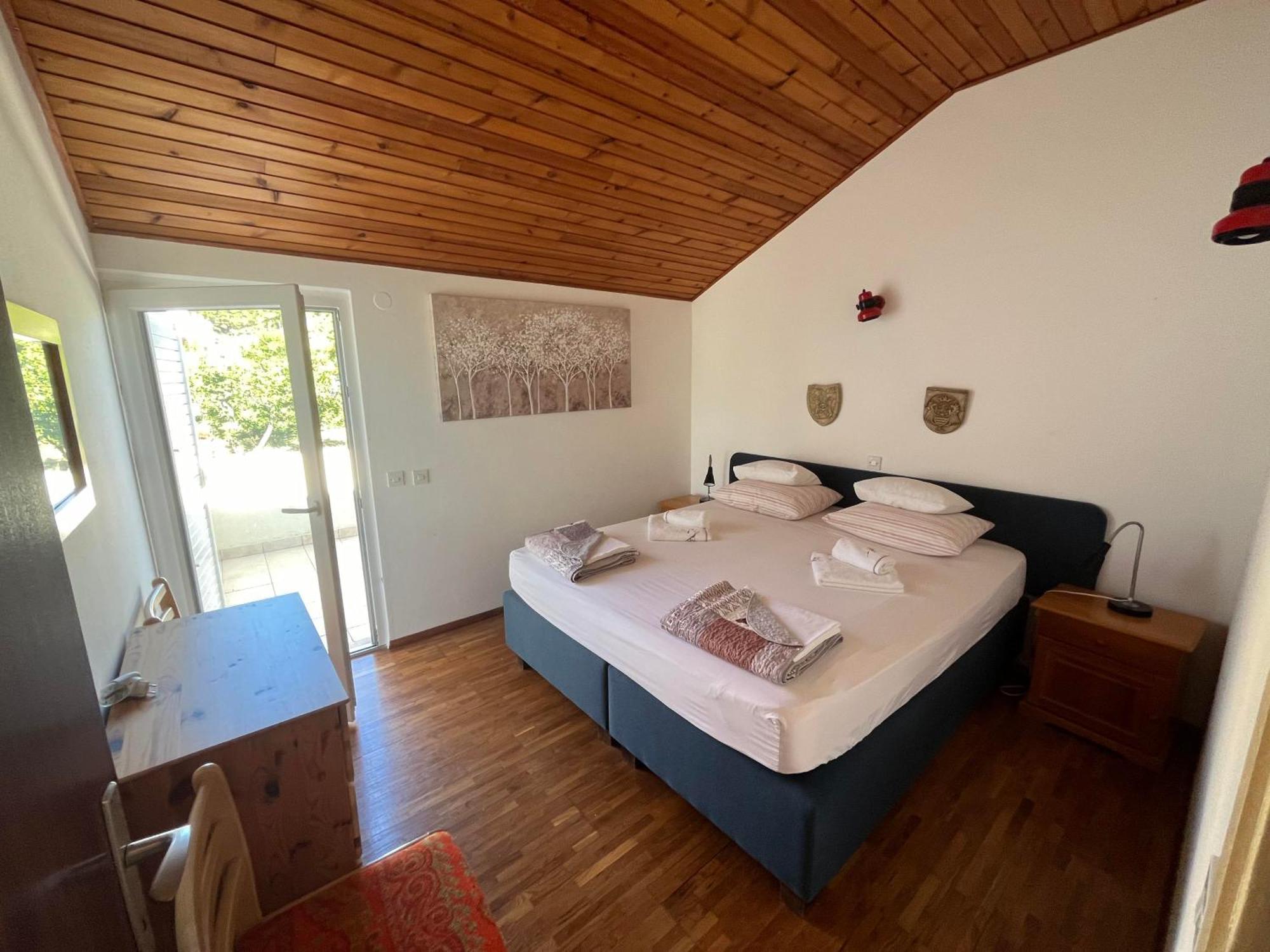 Guest house Šuda Lumbarda Extérieur photo